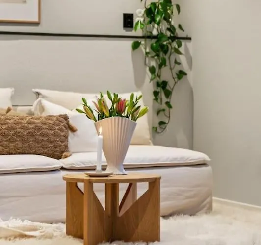 Vakantiehuis L The Town House