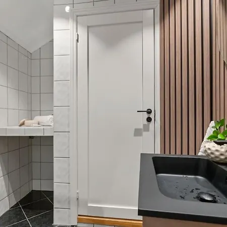 Будинок відпочинку L The Town House Берген